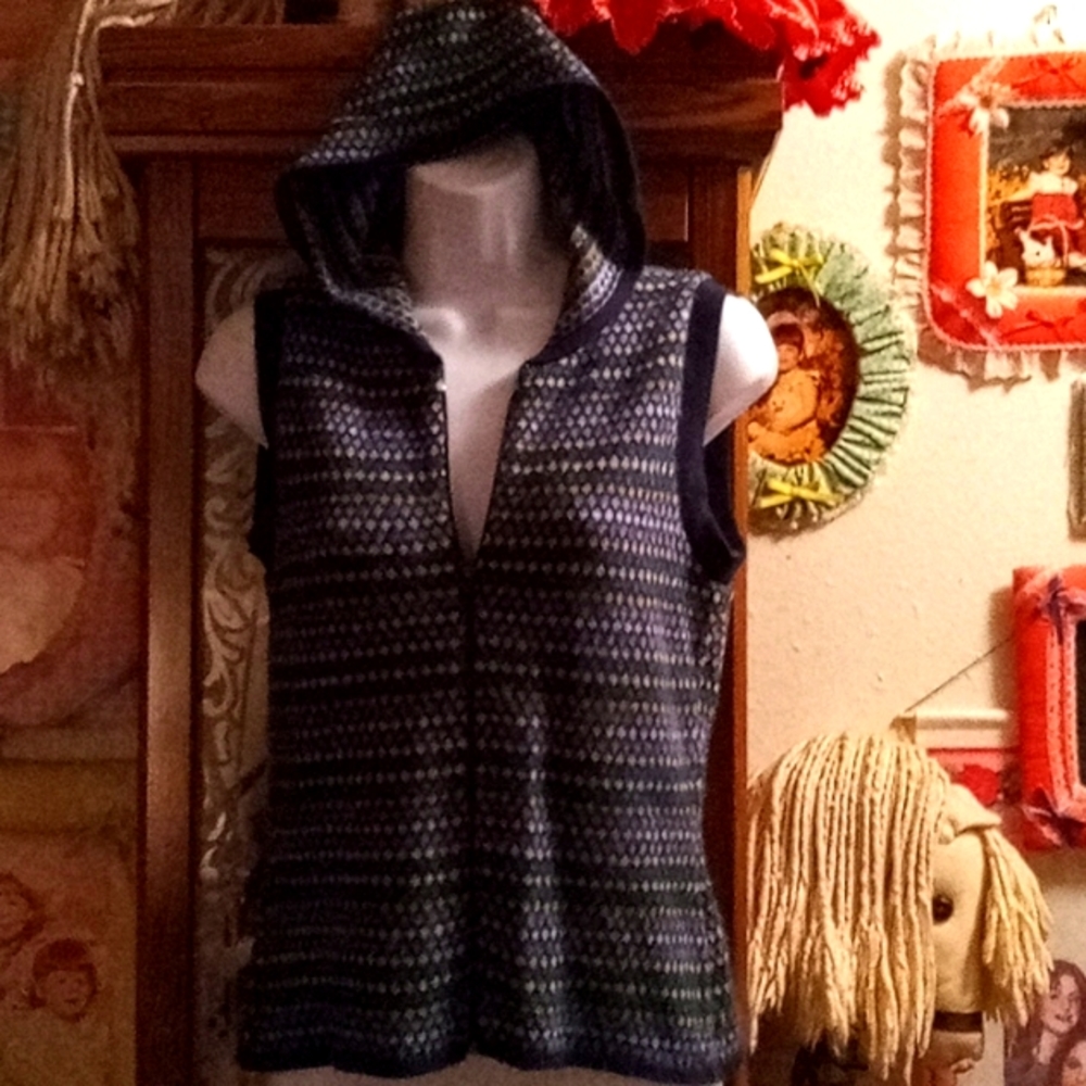 Vintage 80s Super Soft Acrylic Knit Zip Down Cardigan-Style Sweater Vest Hoody
